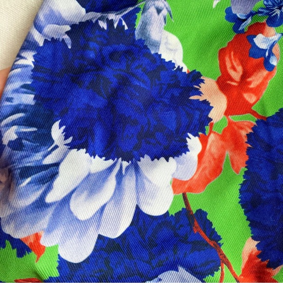 🫐 ZARA BLUE MULTI FLORAL ASYMMETRICAL BODYSUIT! - Picture 7 of 16